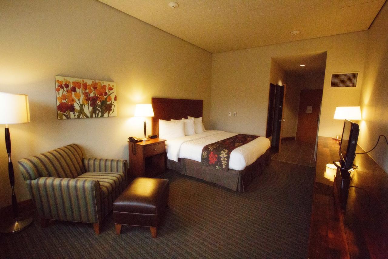 Watercrest Hotel And Conference Center Howard Exteriör bild